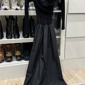 Commense Black Long Sleeve Maxi Dress